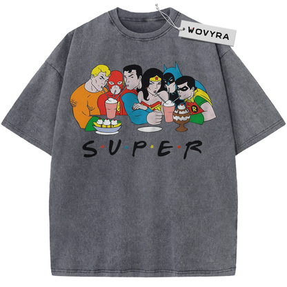 Grey vintage T-shirt featuring a Justice League cartoon group with cups and SUPER lettering